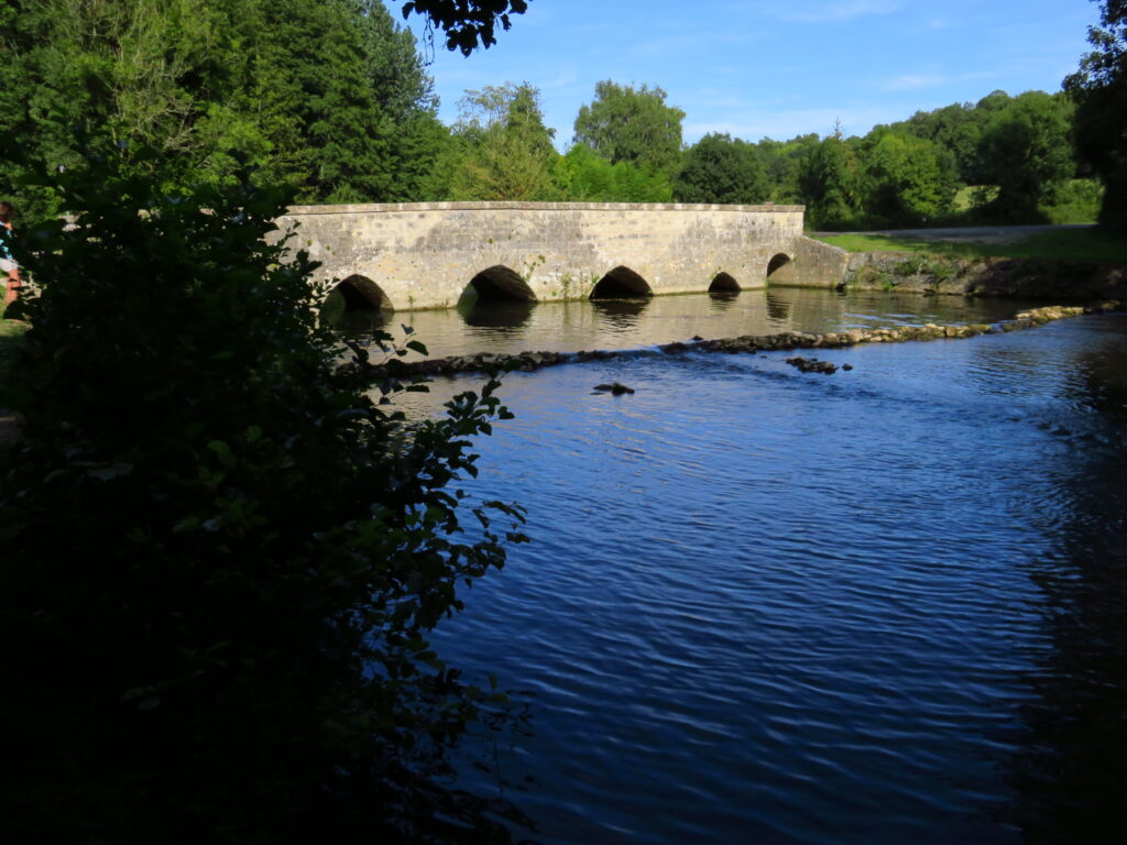 le pont neuf sur la sevre de sainte néomaye